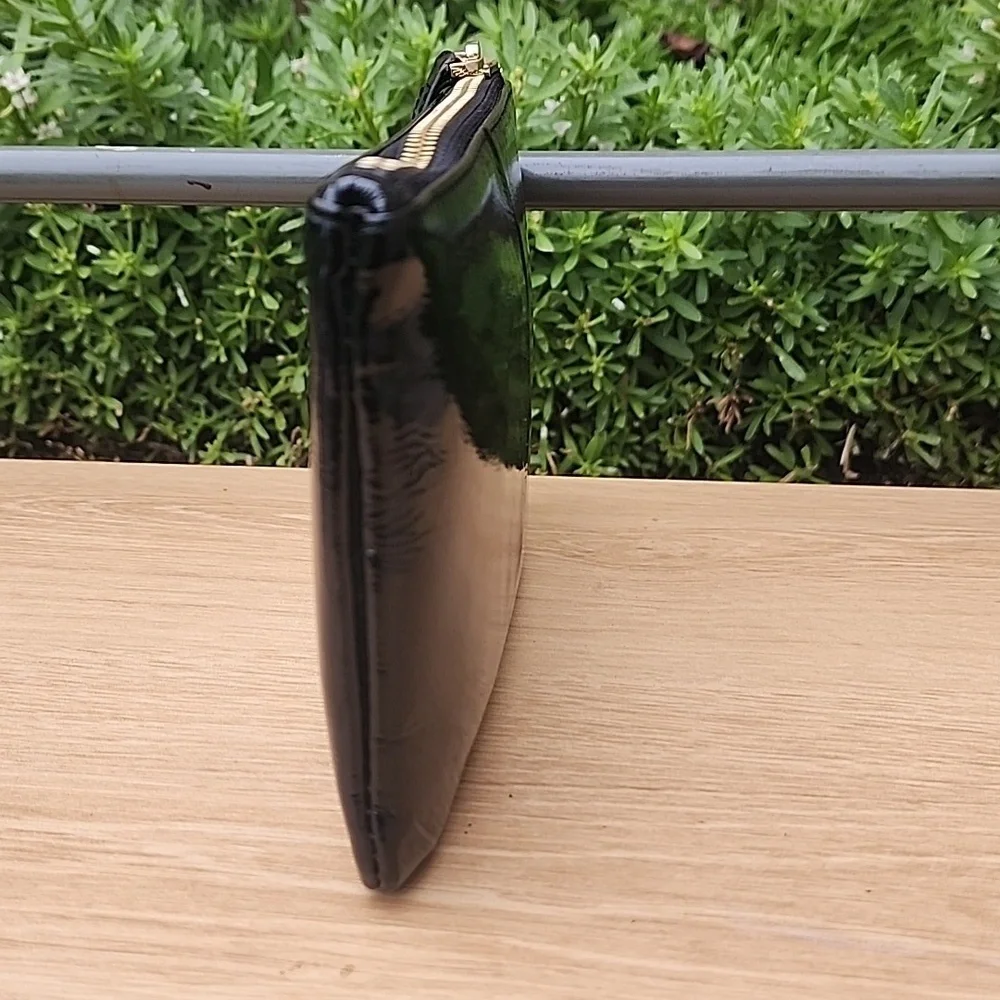 Handbag Butler HB Mighty Purse cell phone battery charger wristlet - Picture 2 of 13